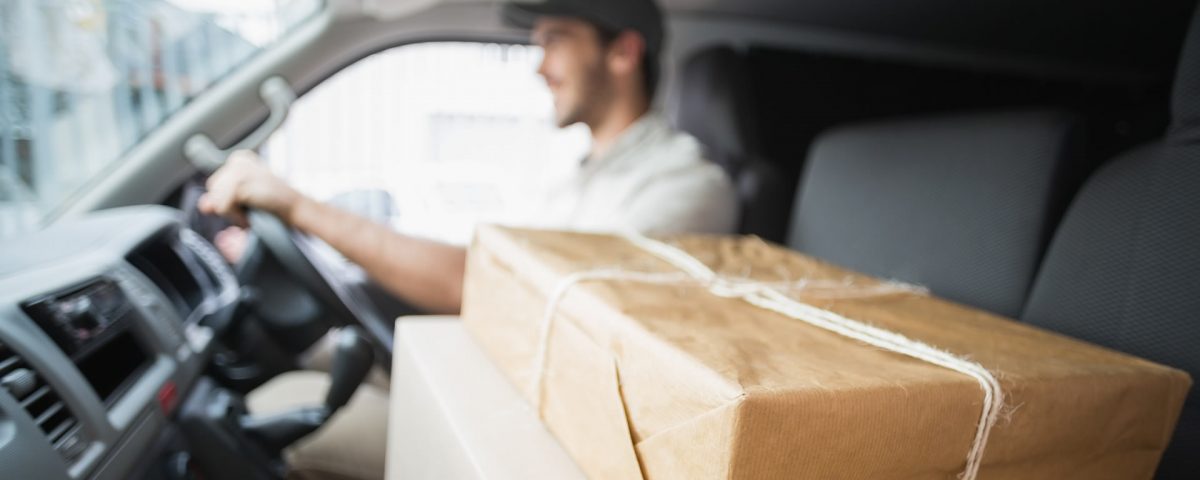 Commercial Courier Service in Hull