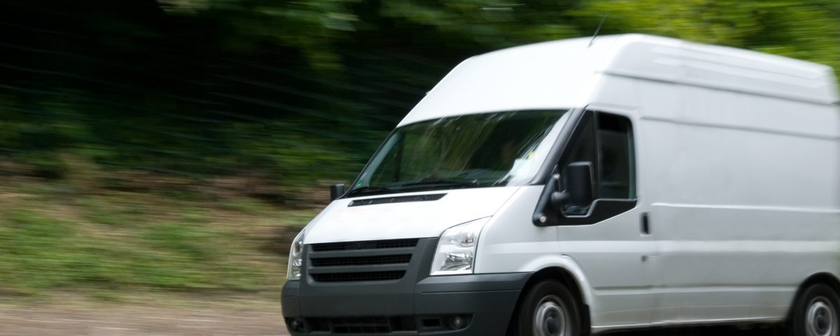 Courier Service in Hull